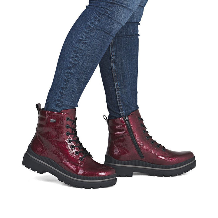 Remonte - D0C82-33- Rouge